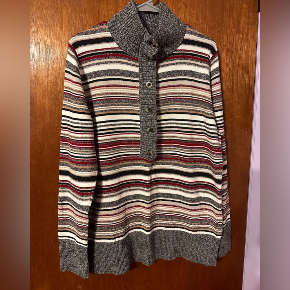 Women’s Eddie Bauer button-front mock neck sweater, size TXL, never worn